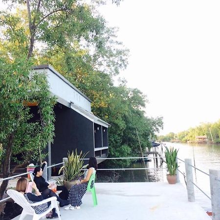 Baan Bon Resort Bang Tabun Phetchaburi Bagian luar foto