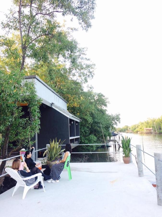 Baan Bon Resort Bang Tabun Phetchaburi Bagian luar foto